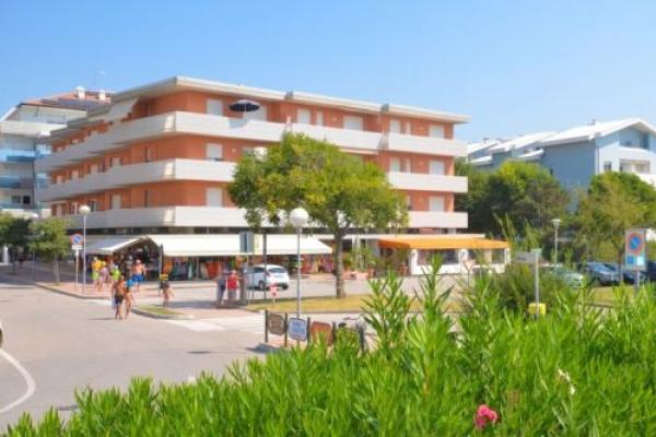 Anna apartmanház - Bibione Lido dei Pini