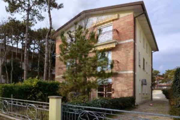 Anna 2 apartmanház - Bibione Spiaggia