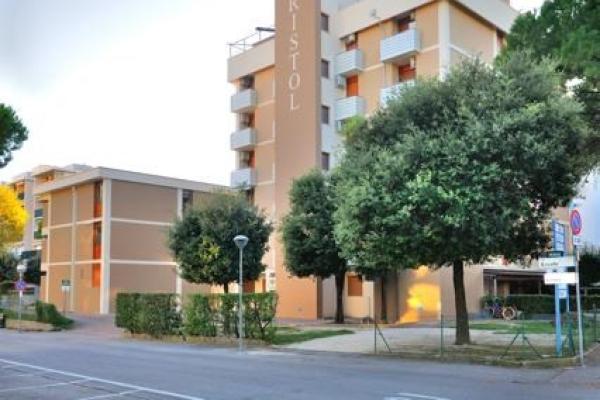 Bristol apartmanház - Bibione Spiaggia