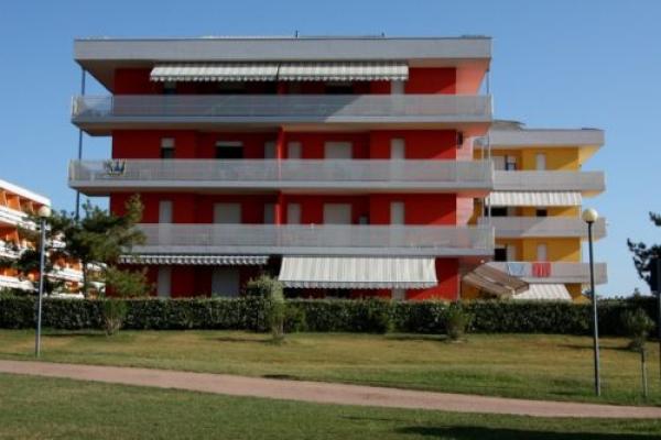 Biloba apartmanház - Bibione Lido dei Pini