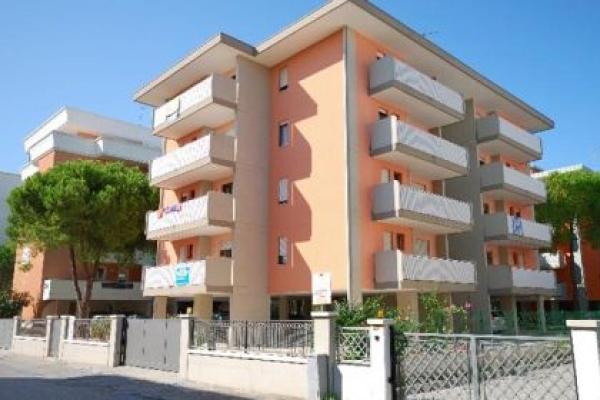 Tiepolo apartmanház - Bibione Spiaggia