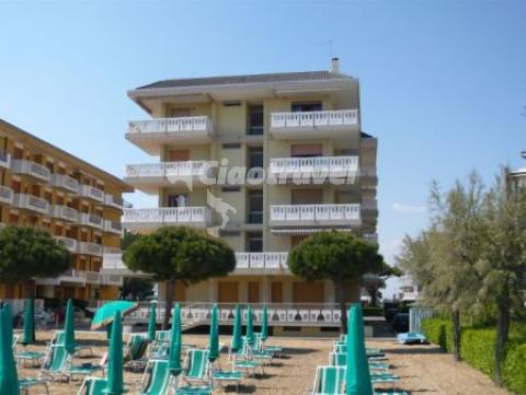 Diplomatic apartmanház - Lido di Jesolo kelet