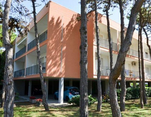 Betulle/ Isi apartmanházak - Bibione Spiaggia