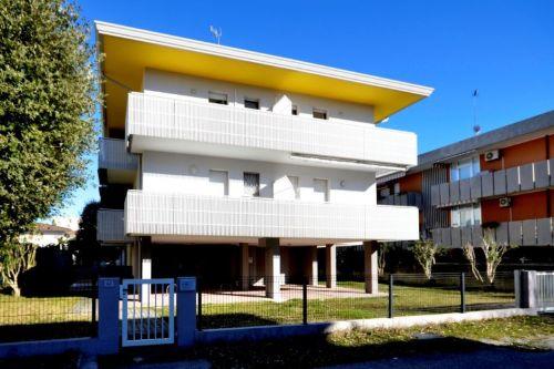 Fenice apartmanház - Bibione Spiaggia