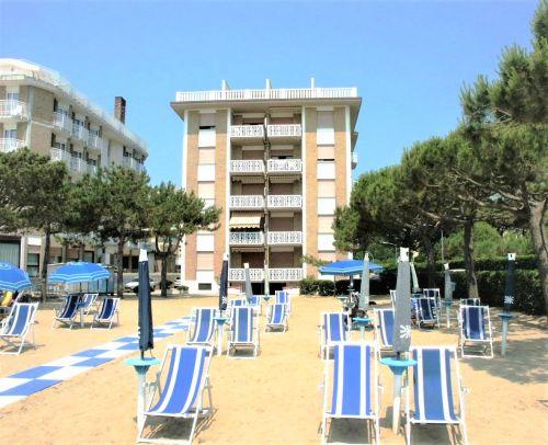 Brioni apartmanház - Lido di Jesolo kelet