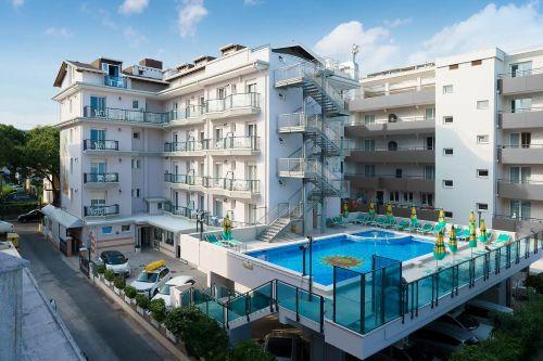 Hotel Kennedy*** - Lido di Jesolo kelet